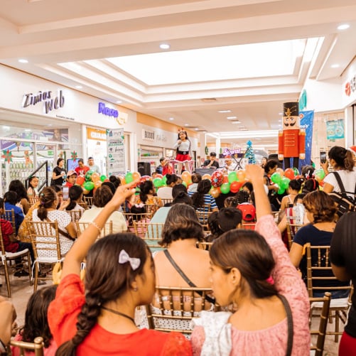 PVT Inmobiliaria Un regalo, una sonrisa. 