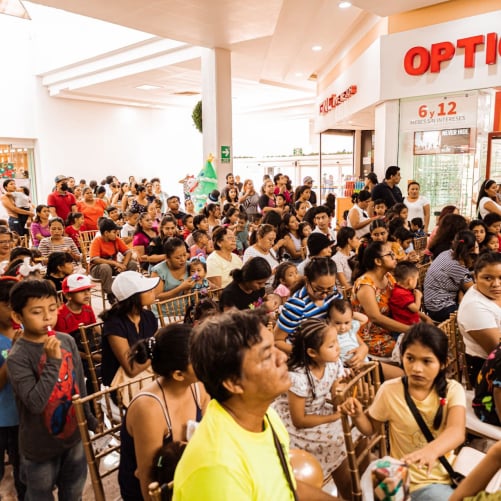 PVT Inmobiliaria Un regalo, una sonrisa. 